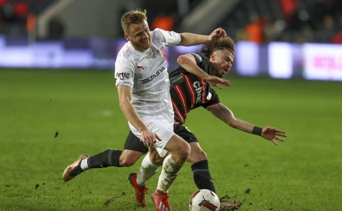 Pendikspor, 2-0'dan geri d�nd�!