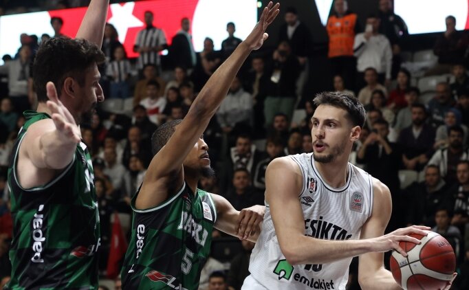 Be�ikta� Emlakjet evinde Da�ka'y� y�kt�!