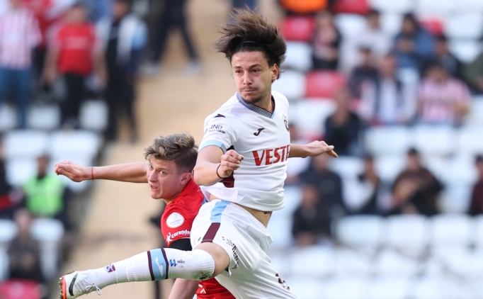 Enis Destan performans� ile g�z doldurdu