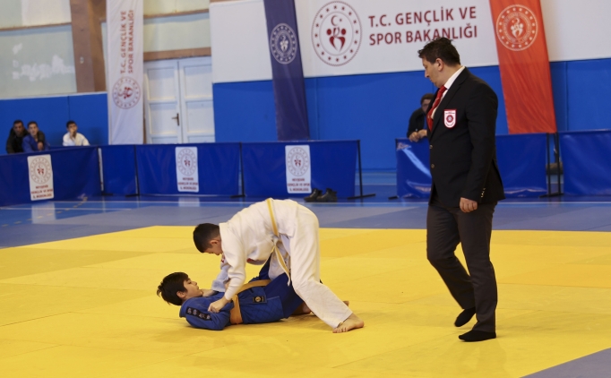 Okul Sporlar Yldzlar Judo Grup Msabakalar start verdi