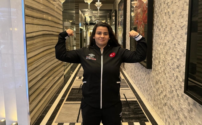 Milli halterci, Avrupa'da 3 alt�n madalya ile �ampiyonluk hedefliyor