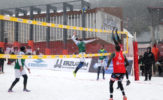 Kar Voleybolu Turu'nun ikinci aya tamamland