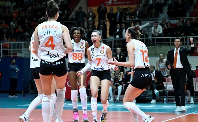 Eczac�ba�� alt�n sette finale y�kseldi