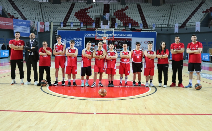 Down sendromlu milli basketbolcular, ampiyonluk iin oynayacak!