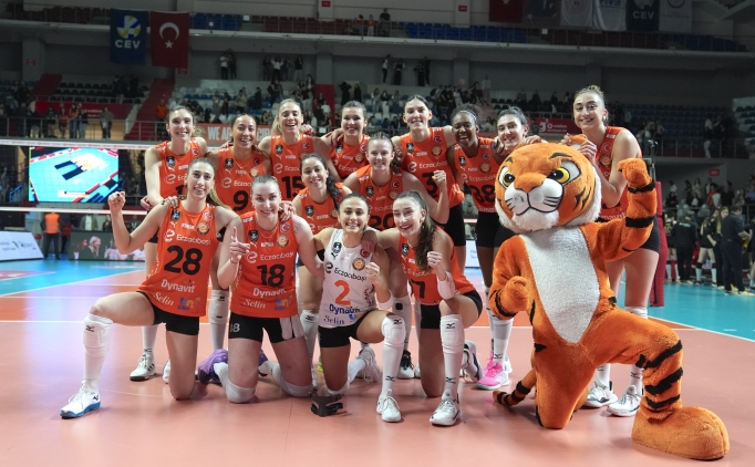 Eczac�ba��, finale y�kseldi!