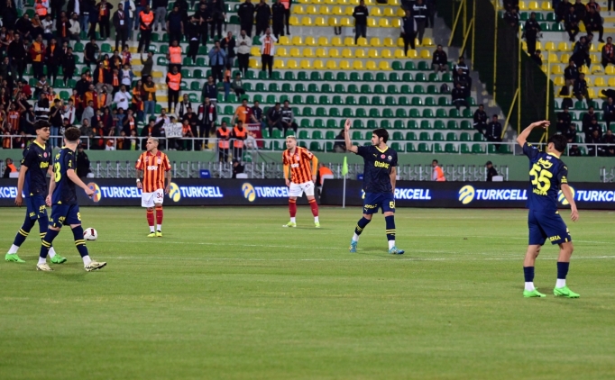 S�per Kupa'da Fenerbah�e topa dokunamad�!