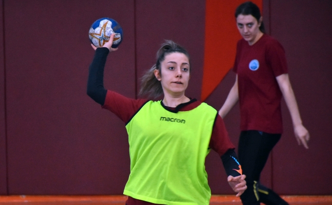 Ortahisar Belediyesi Hentbol Tak�m�, Kad�nlar S�per Lig'i hedefliyor