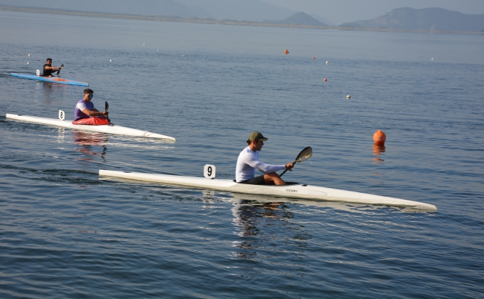 Mu�la'da durgunsu kano yar��lar� ba�lad�