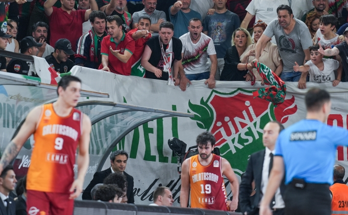 P�nar Kar��yaka-Galatasaray Ekmas ma��nda olay