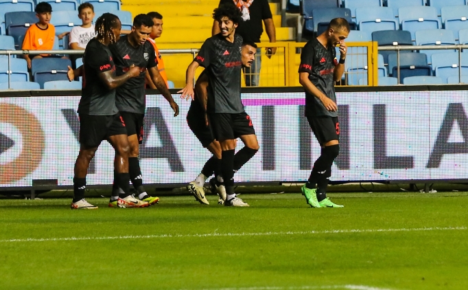 Adana'da 7 goll� ��lg�n gol d�ellosu