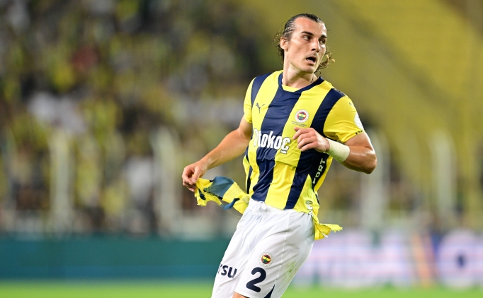 Fenerbah�e'de savunman�n sigortas� �a�lar S�y�nc�