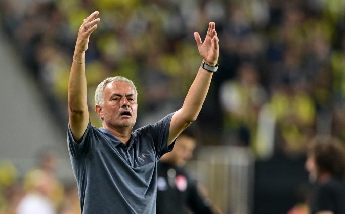 Mourinho'nun Fenerbahe'si ligde gol yemiyor; Avrupa'da nc