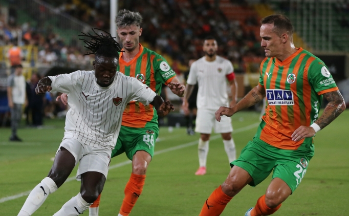 Alanyaspor ile Hatayspor'un golsz mcadelesi!