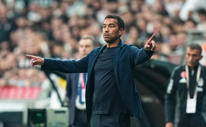 Giovanni van Bronckhorst, Hollanda'ya gitti!