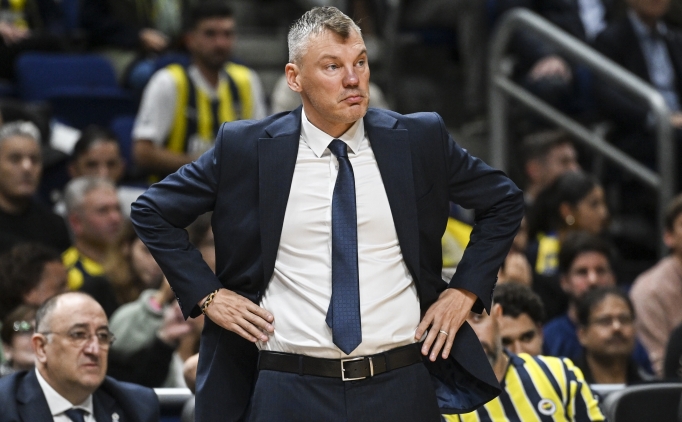 Sarunas Jasikevicius: 'Belinelli'ye dikkat etmeliyiz'