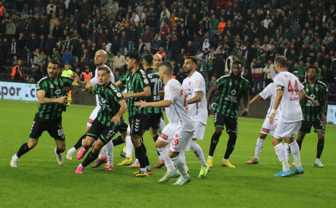 Kocaelispor liderlik koltuunu korudu