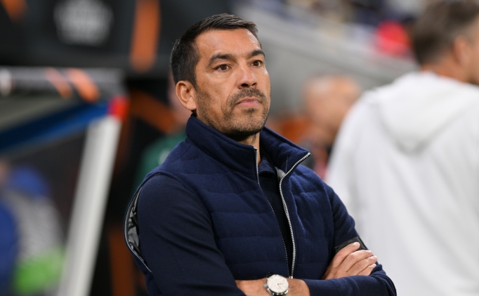 Giovanni van Bronckhorst'tan sakatlk aklamas!