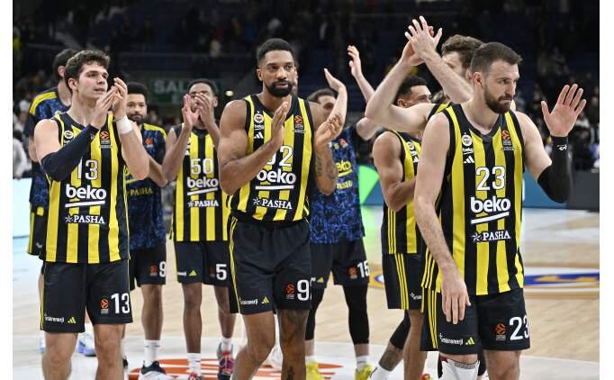 T�rk basketbolu, Avrupa'da haftay� 7 galibiyetle kapatt�