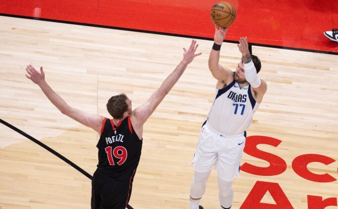 Dallas Mavericks, Kanada'da galip