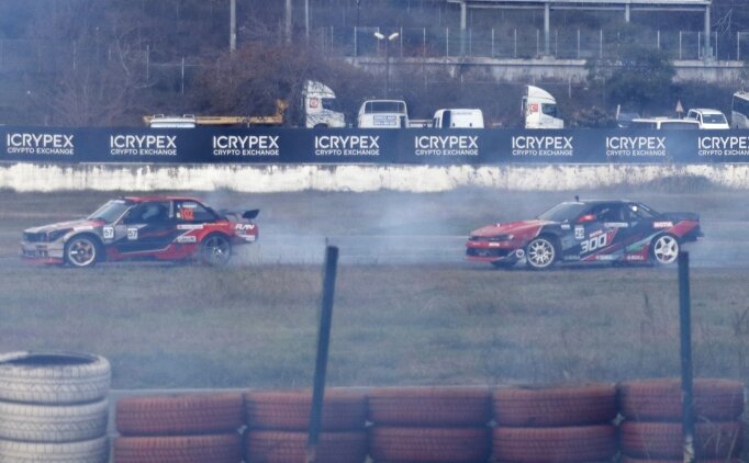 T�rkiye Drift �ampiyonas�'n�n son yar��� Kocaeli'de yap�ld�