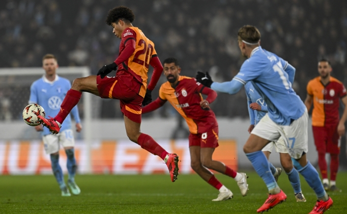 Levent T�zemen: 'Galatasaray eksildik�e g��leniyor'