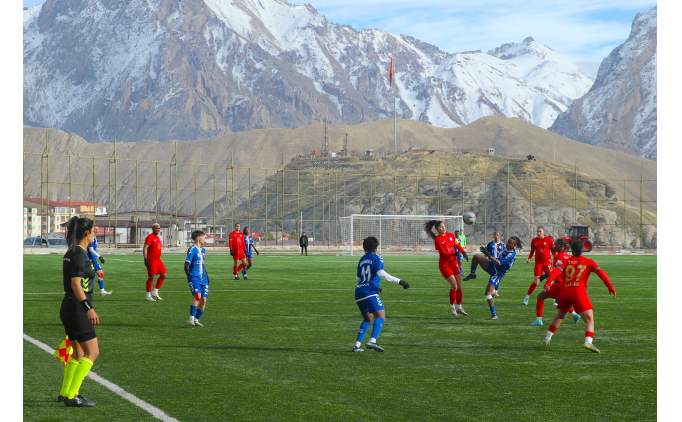 Hakkarigc, Amed Sportif Faaliyetler'i malup etti