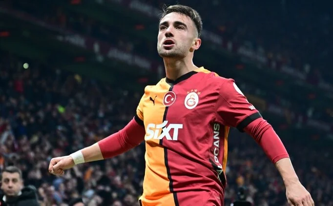 Yunus Akgn: 'Galatasaray'n mcadelesini gsteriyoruz'