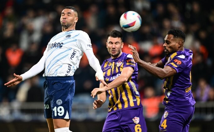 Fenerbah�e, 7 ma�t�r kalesini kapatam�yor