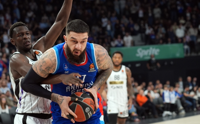 Anadolu Efes, Partizan'a kar�� hata yapmad�