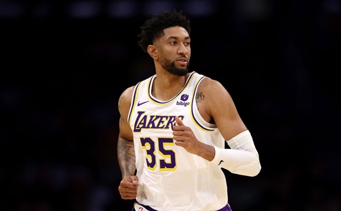 Wood, Lakers kontratndaki 3 milyonluk opsiyonunu kulland