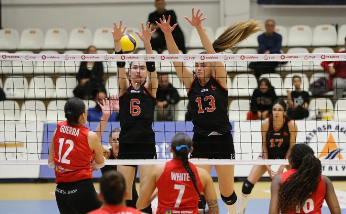 Muratpa�a Belediyesi s�rprize izin vermedi