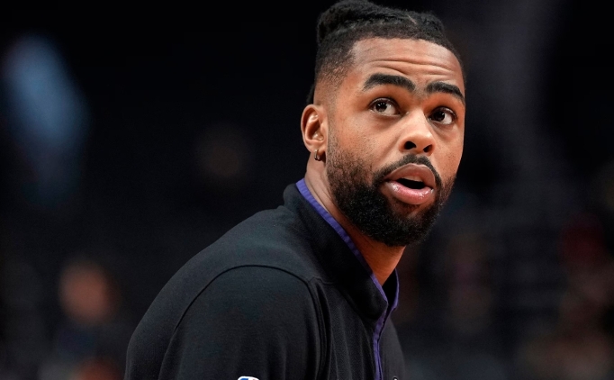 NBA'den D'Angelo Russell'a 15 bin dolar ceza!