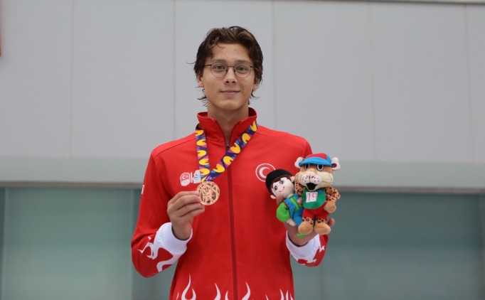 Milli y�z�c� Berke Saka, Avrupa ���nc�s�!