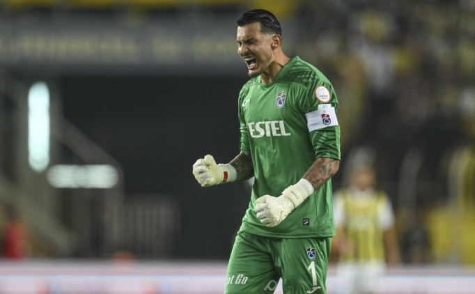 Trabzonspor'da U�urcan �ak�r g�r��me odas�na