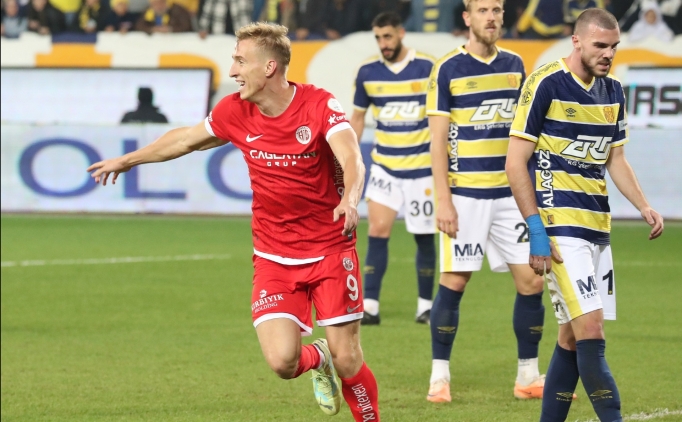 Adam Buksa'dan, 3 b�y�kler i�in fla� a��klama