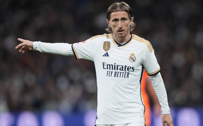 Luka Modric, Real Madrid ile szleme uzatyor