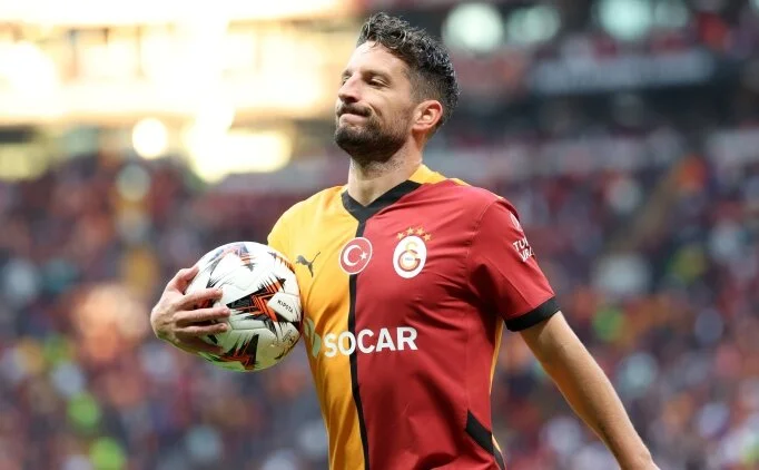 Galatasaray'da Dries Mertens 'dalya' yapt