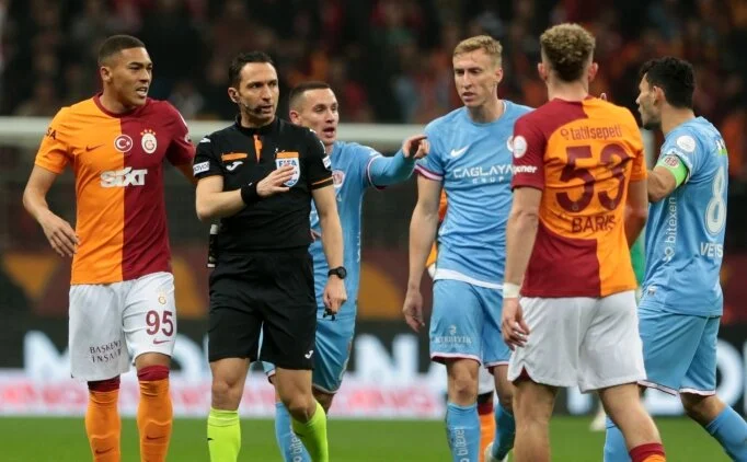 MHK'nn Galatasaray - Antalyaspor ma grmesi sosyal medyaya dt!