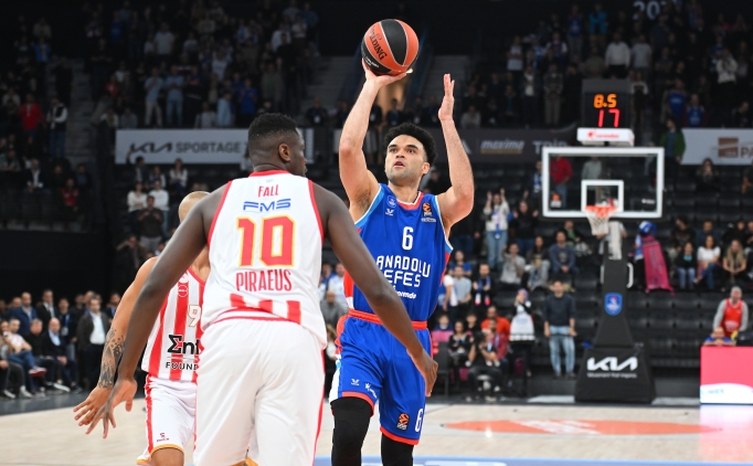 Anadolu Efes, 15 saydan geri dnd!