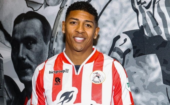 Patrick van Aanholt: 'Futbolu brakabilirdim'