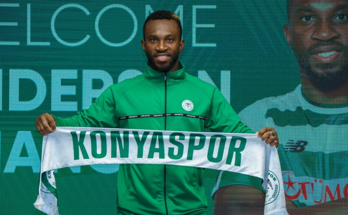 Konyaspor'da bir ayrlk daha: Niangbo