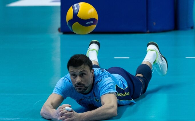 Fenerbah�e Parolapara turu evine b�rakt�