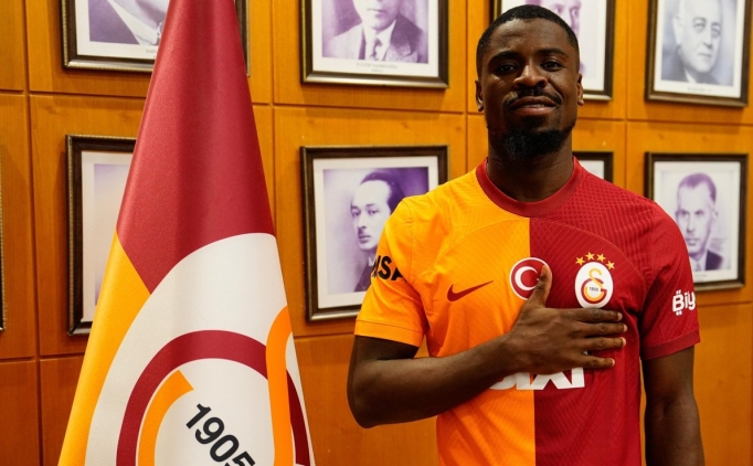 Galatasaray'da yeni transfer kadroda yok