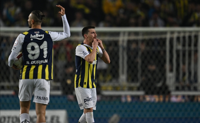 Mert Hakan Yanda�'dan olay payla��m