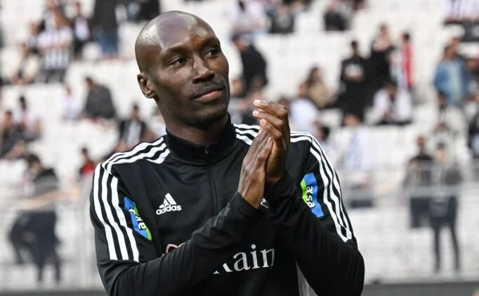 Atiba Hutchinson teknik direktr oldu! te adresi