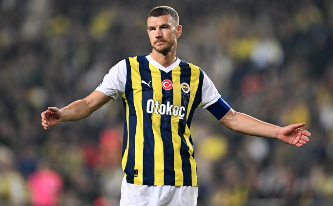 Edin Dzeko: 'Tur �ans�n� e�it g�r�yorum'