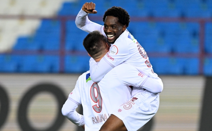 Queensy Menig: 'G�revimizi yapt�k'