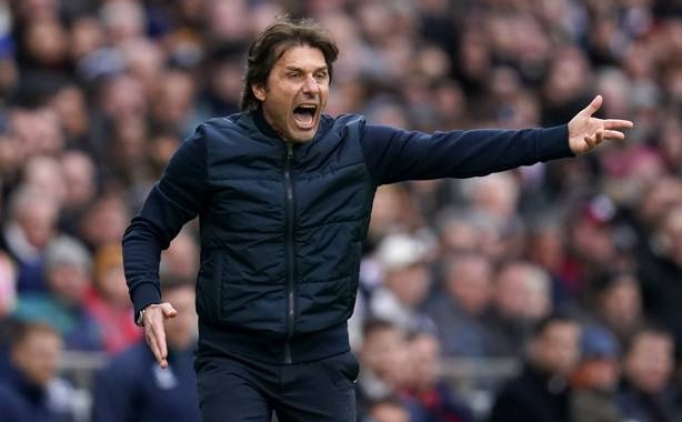 Antonio Conte, adm adm Napoli'ye