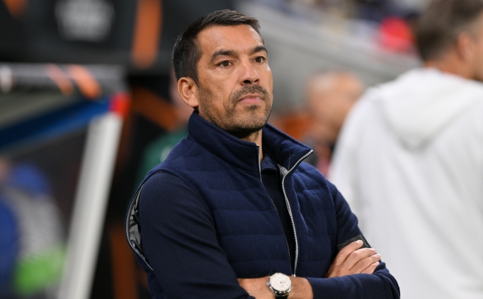 Giovanni van Bronckhorst: 'Biz savaa hazrz!'