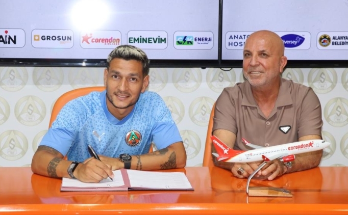 Alanyaspor'dan iki imza birden